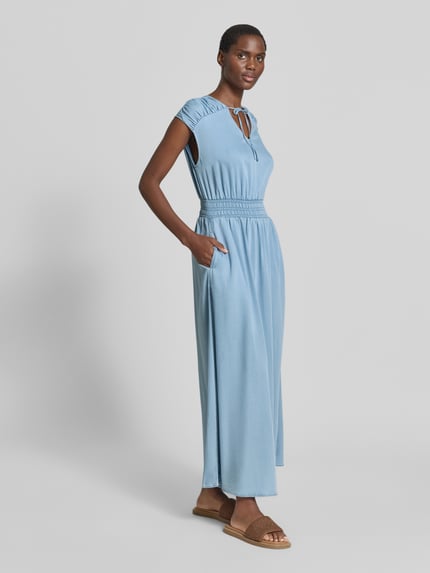 MOS MOSH Maxikleid mit Kappärmeln und Smok-Details Modell 'Paola' Hellblau 1