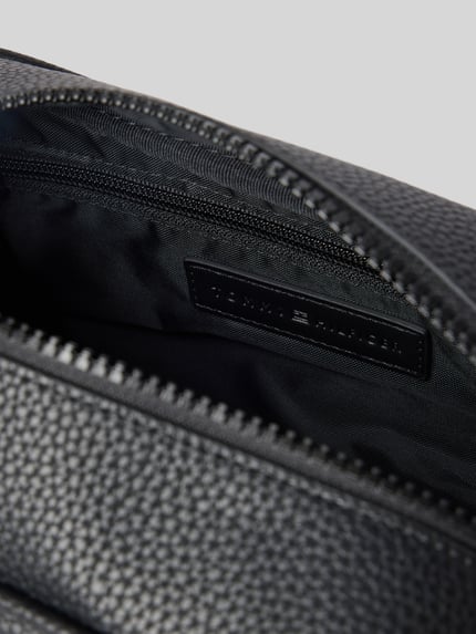Tommy Hilfiger Kulturbeutel mit Label-Details Black 4