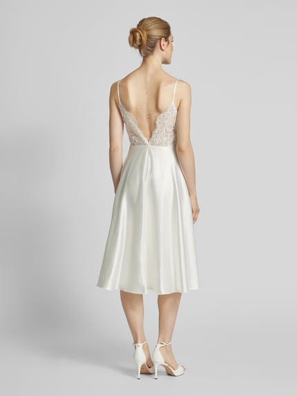 LUXUAR FASHION Knielanges Brautkleid mit Wasserfall-Ausschnitt Offwhite 5