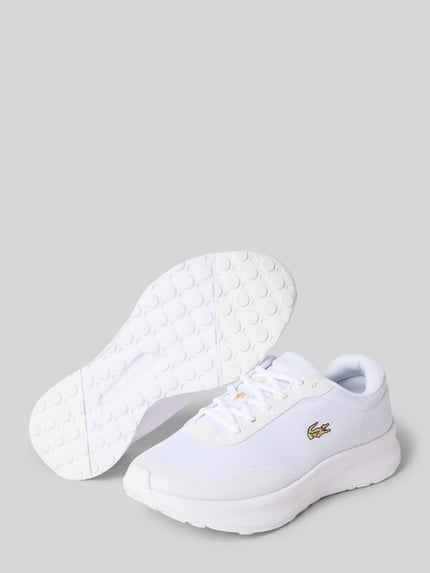 Productfoto, Low Top Sneaker uit mesh model 'NEO RUN ACE' van Lacoste, wit, afgeronde neus, logo-stiksel, gestructureerde zool, dames, vetersluiting