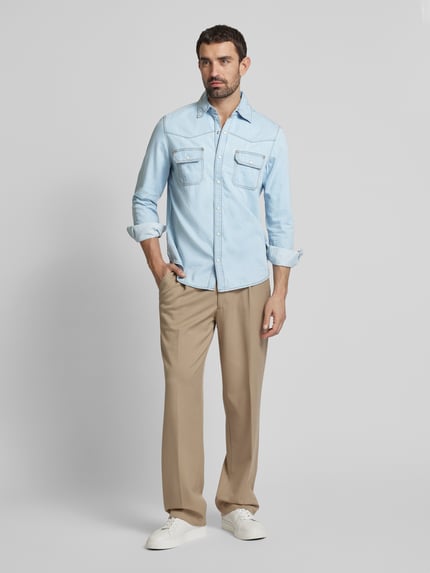 s.Oliver RED LABEL Regular Fit Jeanshemd aus Baumwoll-Mix im Western-Stil Hellblau 1