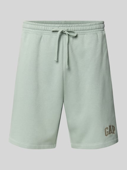 Produktfoto, Sweatshorts mit Logo und elastischem Bund von GAP, Herren Sweatshorts aus Baumwoll-Mix, Regular-Fit, grün, Eingrifftaschen, Logo.