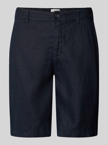 Produktfoto, Leinen Shorts mit Eingrifftaschen Modell 'PANDRUP' von Casual Friday für Herren, Straight Fit, Reines Leinen, Knopf- und Reißverschluss, Dunkelblau, glatte Struktur, Bundweite 44 cm, Innenbeinlänge 23 cm, Vorderansicht.