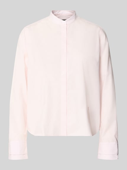 Produktfoto, Regular Fit Langarmbluse aus reiner Baumwolle Modell 'BERTYNA-MONDAY' von BOSS, Optik: Unifarben in hellem Rosa, glatte Popeline-Struktur, Passform: Slim-Fit, Kragenform: Hemdkragen, Ausschnitt: V-Ausschnitt, Verschluss: Knopfleiste, Ärmelform: Langarm, Materialverarbeitung: Popeline, Material: Reine Baumwolle.