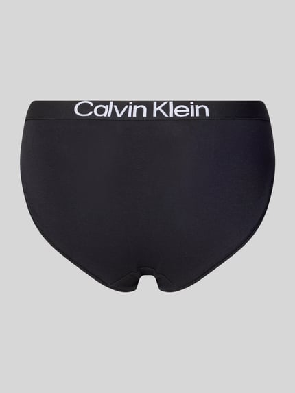 Vrouwenmodel draagt Slip aus Baumwoll-Mix im 3er-Pack van Calvin Klein Underwear, look: effen, labelopschrift op elastische band, katoenmix, multiverpakking, stretch, Ganzkörperaanzicht achteraan.