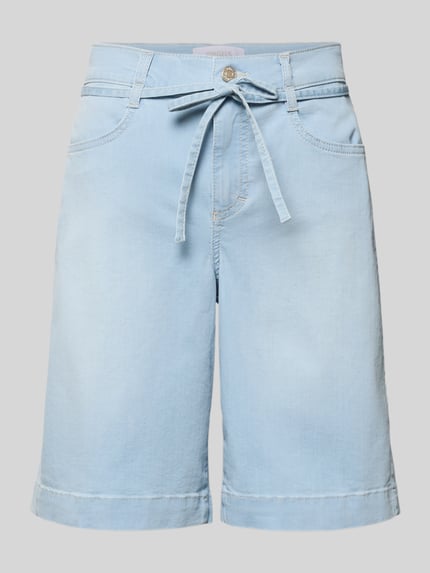 Produktfoto, Bermudas mit Bindegürtel Modell 'Lia City' von Angels aus hellblauem Baumwoll-Mix mit Stretch-Anteil, Regular-Fit, feine strukturierte Oberfläche, Bundweite bei Größe 36: 39 cm, Innenbeinlänge bei Größe 36: 24 cm