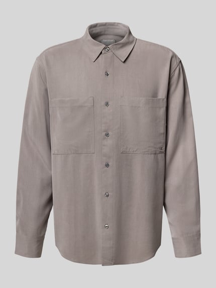 CK Calvin Klein Relaxed Fit Freizeithemd aus Lyocell mit Label-Stitching Stein 2