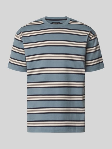Relaxed Fit T-Shirt aus reiner Baumwolle Modell 'ESS ELEVATED' Shop The Look MANNEQUINE