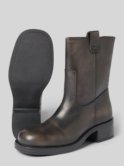 Productfoto, Boots aus leer Model 'Rajan Vintage' van ALOHAS in bruin met afgeronde punt, gladde zool, hakhoogte maat 40: 5 cm, schachthoogte: 21 cm, schachtbreedte: 7 cm