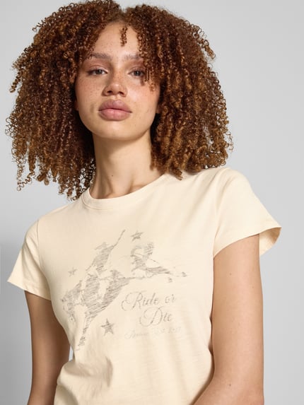 REVIEW T-shirt z prążkowanym okrągłym dekoltem Beżowy 3