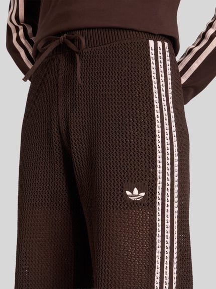 adidas Originals regular fit trainingsbroek in breilook model 'FIREBIRD' Chocoladebruin - 3