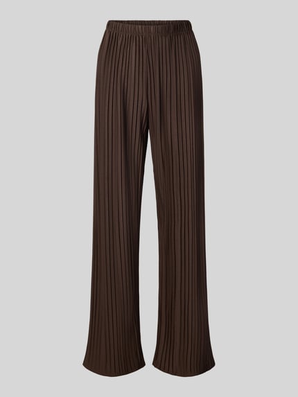 Produktfoto, Plisseehose mit elastischem Bund Modell 'Or44nella' von ZABAIONE, braun, gerade Form, plissierte Textur, Material-Mix