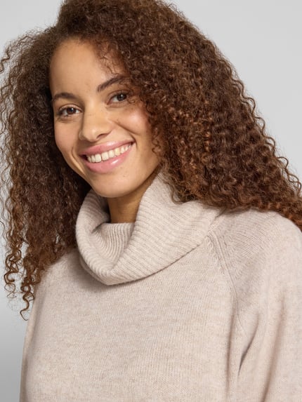 ONLY Rollkragenpullover mit überschnittenen Schultern Sand Melange 3
