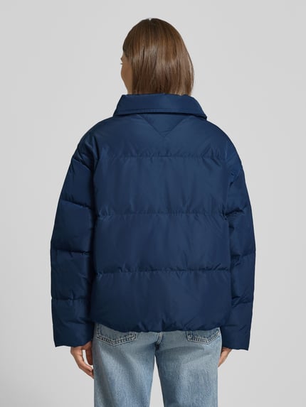 Tommy Hilfiger Kurtka puchowa o kroju regular fit z wyhaftowanym logo Granatowy 5