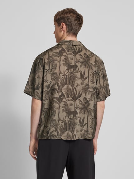 REVIEW Loose Fit Hawaïshirt met knoopsluiting Roodbruin - 5