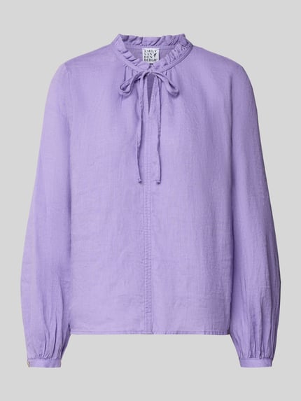 Leinenbluse mit Serafino-Kragen und Schnürung Shop The Look MANNEQUINE
