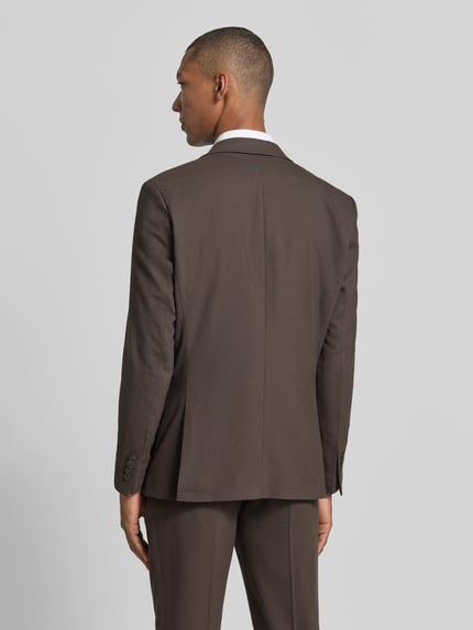 Mannenmodel draagt Slim Fit Sakko met wol model 'SLIM-NEIL' van Selected in bruin, gladde stof, Ganzkörperansicht Rückansicht.