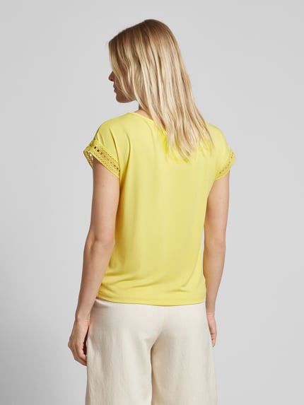 COMMA T-shirt met broderie anglaise Geel - 5