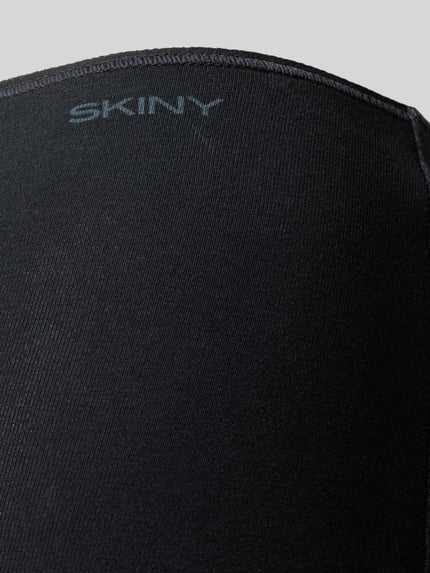 Produktfoto, Pants mit Label-Detail von SKINY in Schwarz, Baumwoll-Elasthan-Mix, elastischer Bund, körpernahe Passform, feine Textur