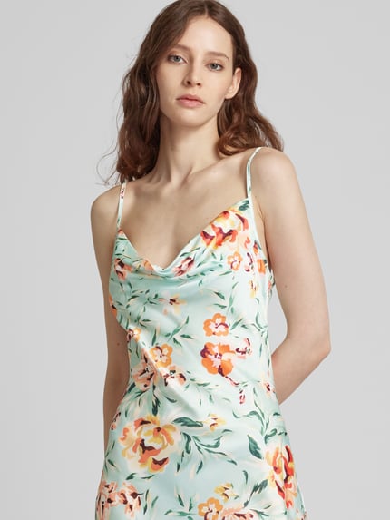 GUESS Maxikleid mit Wasserfall-Ausschnitt Modell 'AKILINA' Mint 3