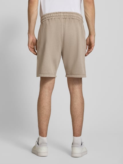 PEGADOR Regular Fit Sweatshorts mit Logo-Stitching Graphit 5