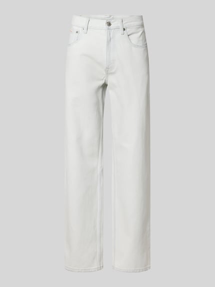 Jeansy o prostym kroju w efekcie znoszenia Shop The Look MANNEQUINE