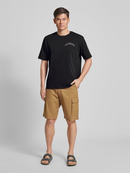 Lindbergh T-shirt o kroju oversized z nadrukiem z logo Średnioszary 1