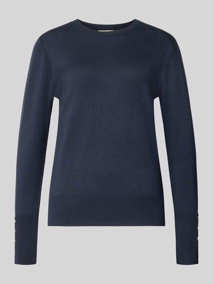 Produktfoto, dunkelblauer Strickpullover aus Viskose-Mix Modell 'KATIE' von FREE/QUENT, gerader Schnitt, elastische Abschlüsse, Knöpfe am Ärmel