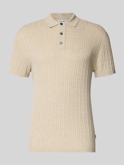 Produktfoto, Slim Fit strick-poloshirt met kabelpatroon model 'EMIL' van Jack & Jones, mix van katoen en viscose, knoopsluiting, ruglengte maat M 71 cm