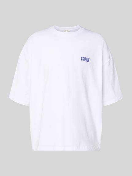 Produktfoto, weißes Herren T-Shirt mit Logo-Print, Modell 'GIXY' von American Vintage, Reine Baumwolle, Loose-Fit, Rundhalsausschnitt, überschnittene Schultern