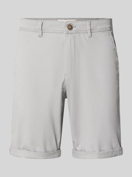Produktfoto, Regular Fit Shorts mit Eingrifftaschen Modell 'BOWIE' von Jack & Jones aus Baumwoll-Elasthan-Mix in Hellgrau, sichtbarer Umschlag, glatte Textur, Bundweite 43 cm, Innenbeinlänge 26 cm, Größe M.