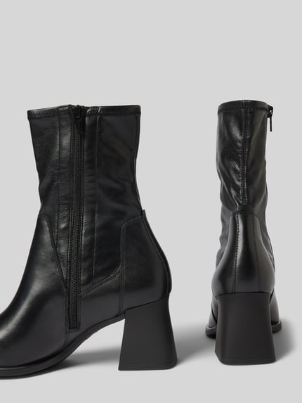Vagabond Botki z naturalnej skóry bydlęcej model 'HEDDA' Czarny 2