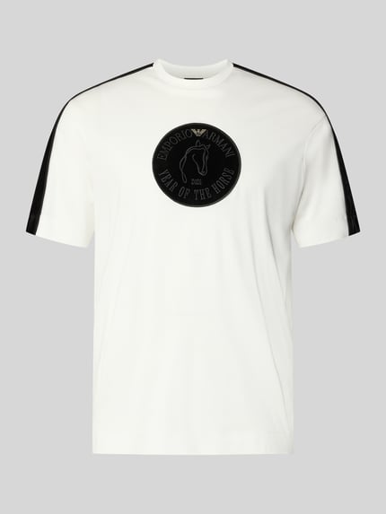 Produktfoto, T-Shirt mit Label-Detail von Emporio Armani, weiß mit schwarzem Rundhalsausschnitt, Lyocell-Baumwoll-Mix, Regular-Fit