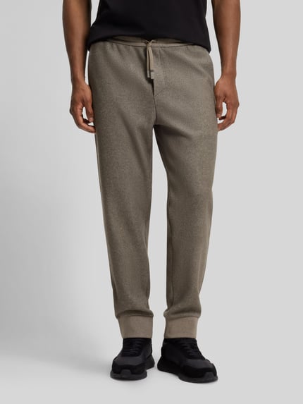 BOSS Green Regular Fit Sweathose mit Logo-Prägung Mittelbraun 4