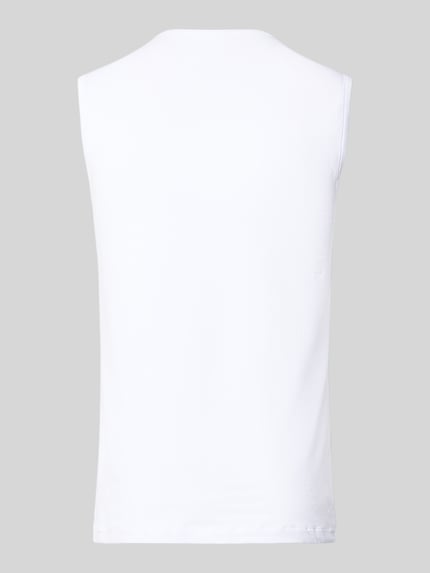 Produktfoto, Tanktop mit V-Ausschnitt im 2er-Pack von Schiesser aus Baumwoll-Elasthan-Mix in Weiß, Slim Fit, Rückenansicht, glatte Textur.