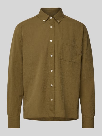 Forét Koszula casualowa o kroju regular fit z kieszenią na piersi model ‘HORNET’ Khaki 2