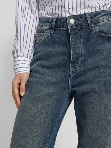 Armani Exchange Jeansy o kroju mom fit z 5 kieszeniami Niebieski 3