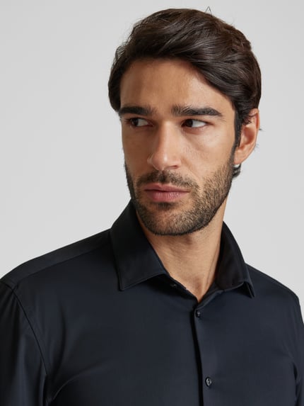 Jake*s Super Slim Fit Business-Hemd mit Kentkragen Black 3