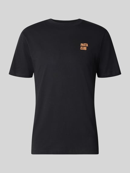 Produktfoto, czarne T-Shirt z napisem, model 'KAAN' od Blend, czysta bawełna, krój regular fit, okrągły dekolt, stitching