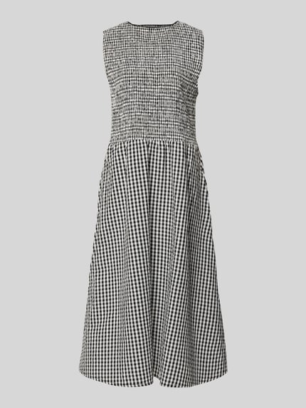 Produktfoto, sukienka midi z marszczonym detalem i wpuszczanymi kieszeniami Midikleid mit Smok-Details und Eingrifftaschen von 7578268, bawełna, linia a, okrągły dekolt, długość tyłu w rozmiarze 36: 123 cm, szerokość w rozmiarze 36: 45 cm