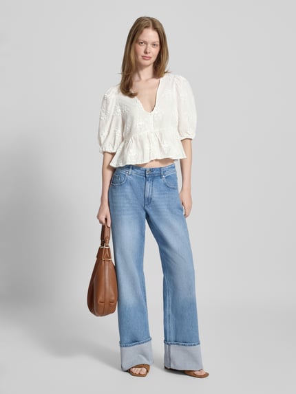 MANGO Cropped Blusenshirt mit V-Ausschnitt Offwhite 1