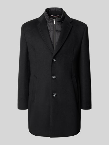 Produktfoto, Mantel aus Woll-Mix im 2-in-1-Look von bugatti in Schwarz mit Reverskragen, Knopfleiste und Eingrifftaschen, Regular Fit, glatte Textur.