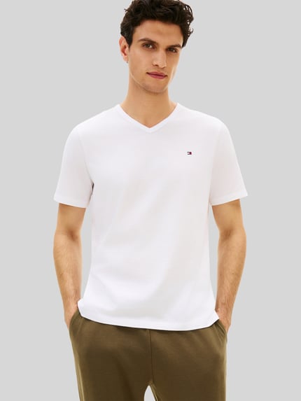 Tommy Hilfiger t-shirt o kroju regular fit z mieszanki bawełny w zestaw 3 szt. Biały 4