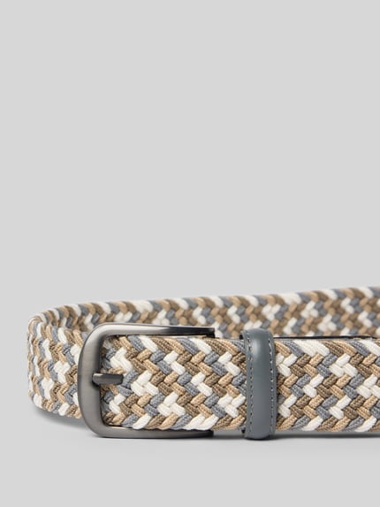 Produktfoto, Bandgürtel in Flecht-Optik mit Dornschließe von MCNEAL, beige, grau und weiß, Material-Mix mit Leder-Anteil, 3 cm breit
