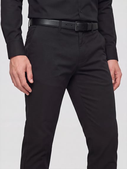 GAP Regular Fit Chino mit seitlichen Eingrifftaschen Black 3