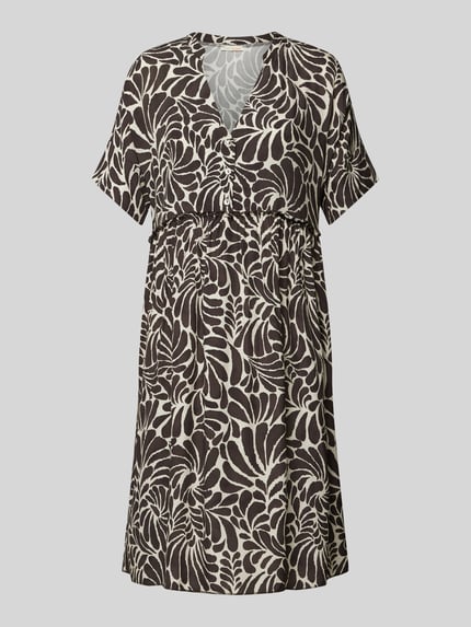 HeartKiss Kleid mit kurzer Knopfleiste Dunkelbraun 2