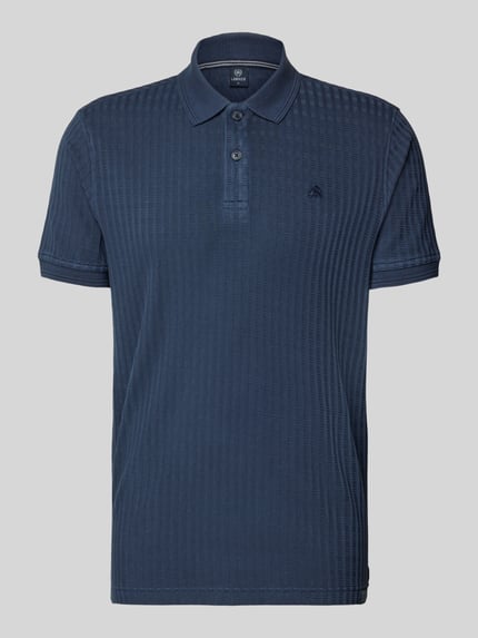 Produktfoto, Slim Fit Poloshirt mit Logo-Stitching von Lerros aus elastischem Baumwoll-Mix in Dunkelblau, Polokragen, kurze Knopfleiste, Rückenlänge bei Größe M 74 cm.