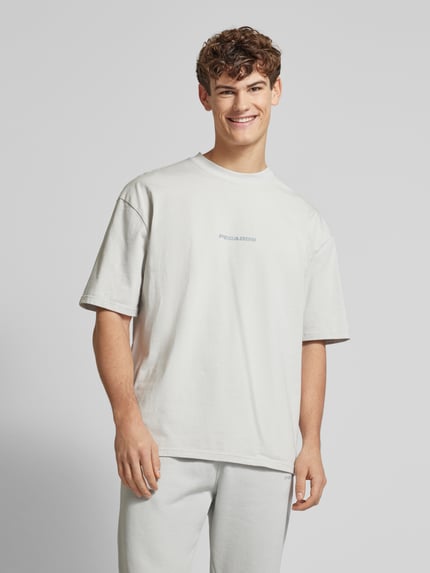 PEGADOR Oversized T-Shirt mit Label-Print Hellgrau 4