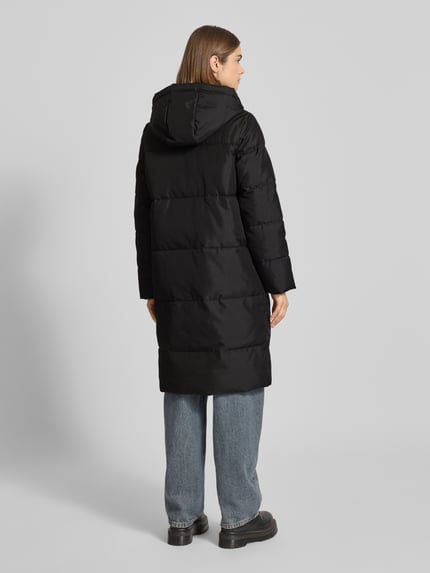 ONLY Comfort Fit Steppmantel mit feiner Struktur Modell 'IRENE' Black 5