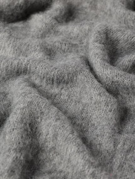 Productfoto, grijze Schal met Woll-Anteil van someday., elastische materiaalmix, tricotlook, zachte textuur, rafels aan de boorden, driehoekig, lengte 160 cm, breedte 61 cm